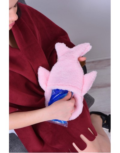 VAVEY Shark Desenli Pembe Su Torbası Kılıfı Yumuşak, Rahatlatıcı ve Isı Terapisi (Termojel Hediyeli)